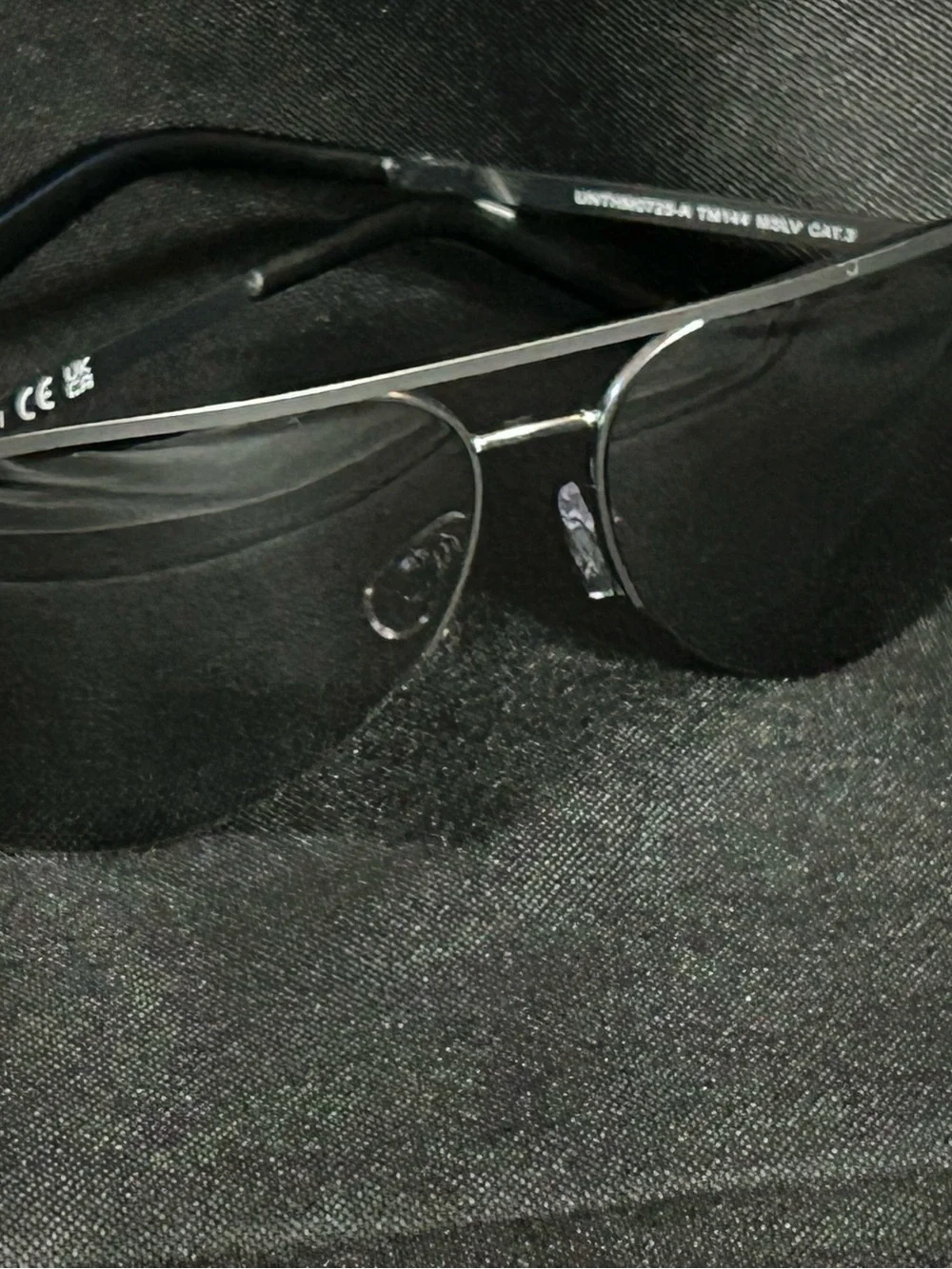 Tahari Silver Aviator Sunglasses Mirrored Lenses